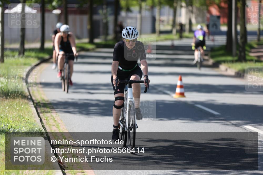 10.08.2025 - GEWOBA Citytriathlon Bremen Yannick Fuchs http://msf.ph/oto/8566414 10.08.2025 14:57:36 Radfahren 340, 398, 413, 420, 437, 452 meine-sportfotos.de