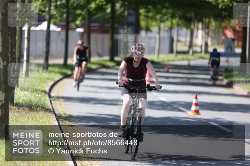 10.08.2025 - GEWOBA Citytriathlon Bremen Yannick Fuchs http://msf.ph/oto/8566448 10.08.2025 14:57:47 Radfahren 398, 420, 437, 452 meine-sportfotos.de