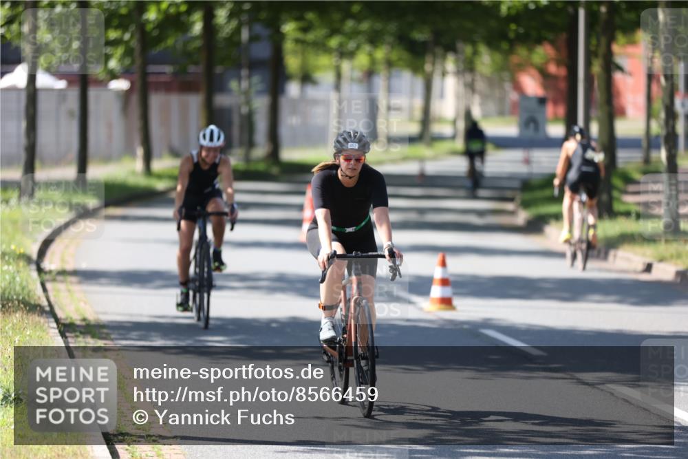 10.08.2025 - GEWOBA Citytriathlon Bremen Yannick Fuchs http://msf.ph/oto/8566459 10.08.2025 14:57:50 Radfahren 398, 420, 437, 452 meine-sportfotos.de