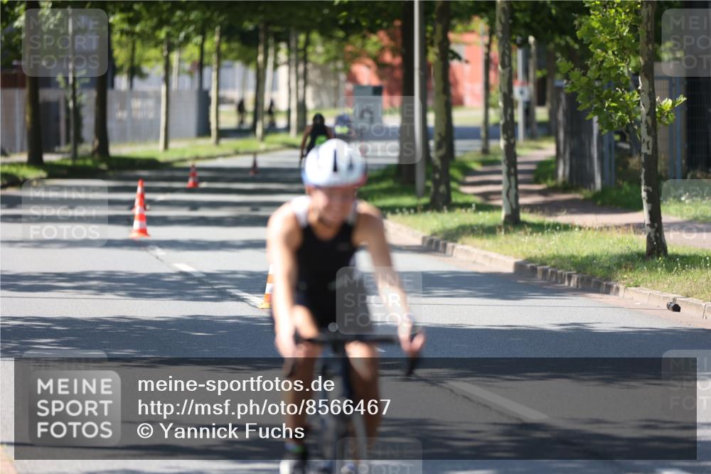 10.08.2025 - GEWOBA Citytriathlon Bremen Yannick Fuchs http://msf.ph/oto/8566467 10.08.2025 14:57:52 Radfahren 398, 420, 452 meine-sportfotos.de