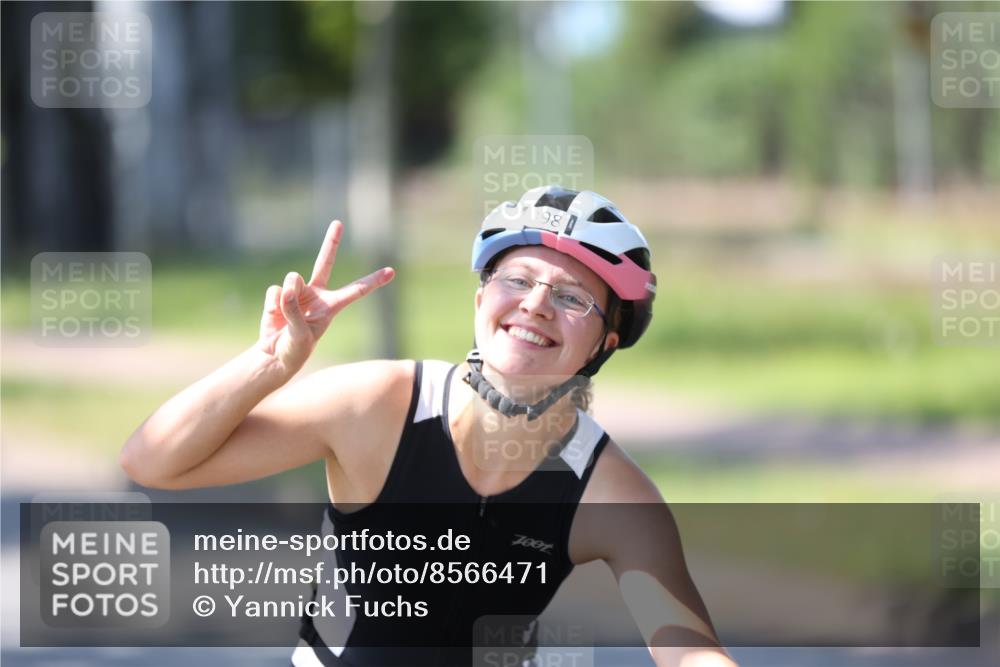 10.08.2025 - GEWOBA Citytriathlon Bremen Yannick Fuchs http://msf.ph/oto/8566471 10.08.2025 14:57:53 Radfahren 398, 420, 452 meine-sportfotos.de