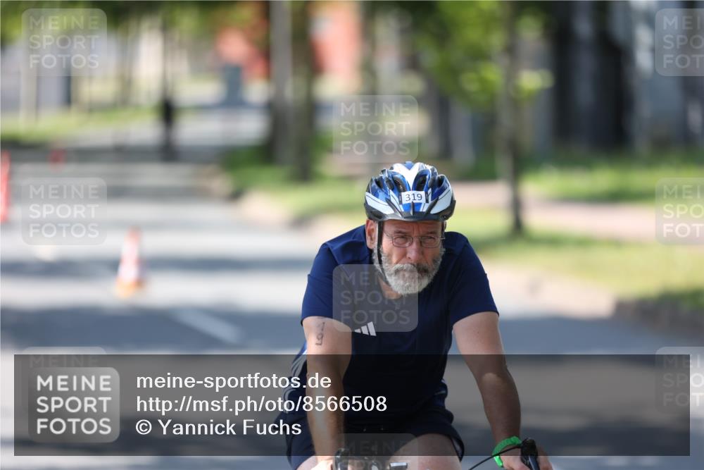 10.08.2025 - GEWOBA Citytriathlon Bremen Yannick Fuchs http://msf.ph/oto/8566508 10.08.2025 14:58:51 Radfahren 319, 521 meine-sportfotos.de