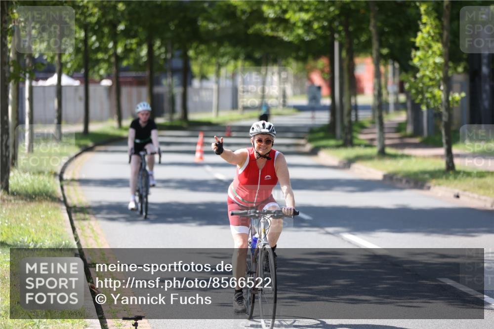 10.08.2025 - GEWOBA Citytriathlon Bremen Yannick Fuchs http://msf.ph/oto/8566522 10.08.2025 14:59:47 Radfahren 380 meine-sportfotos.de