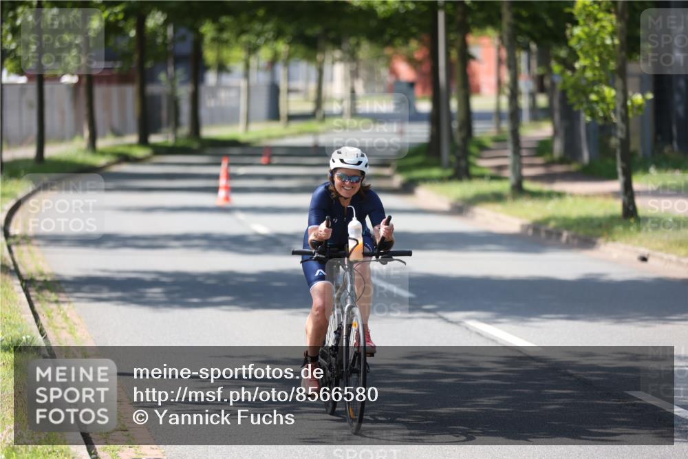 10.08.2025 - GEWOBA Citytriathlon Bremen Yannick Fuchs http://msf.ph/oto/8566580 10.08.2025 15:03:11 Radfahren 529 meine-sportfotos.de