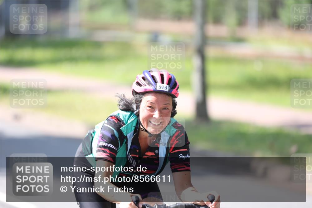 10.08.2025 - GEWOBA Citytriathlon Bremen Yannick Fuchs http://msf.ph/oto/8566611 10.08.2025 15:05:34 Radfahren 513 meine-sportfotos.de