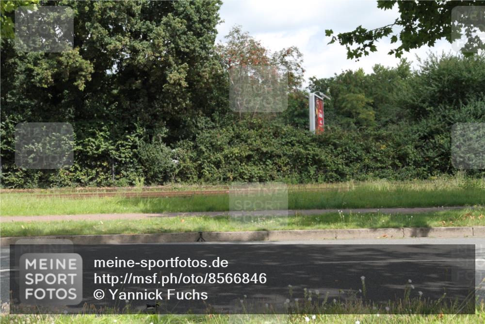 10.08.2025 - GEWOBA Citytriathlon Bremen Yannick Fuchs http://msf.ph/oto/8566846 10.08.2025 12:23:31 Radfahren 606, 638, 696, 754, 797, 802, 831, 945, 953, 983 meine-sportfotos.de