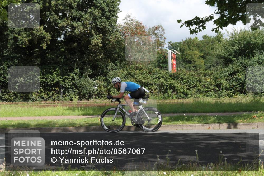 10.08.2025 - GEWOBA Citytriathlon Bremen Yannick Fuchs http://msf.ph/oto/8567067 10.08.2025 12:28:35 Radfahren 612, 622, 625, 629, 732, 812, 816, 828, 941, 980, 981 meine-sportfotos.de