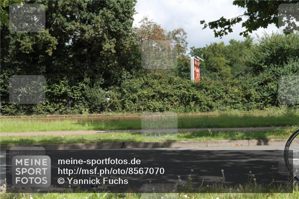 10.08.2025 - GEWOBA Citytriathlon Bremen Yannick Fuchs http://msf.ph/oto/8567070 10.08.2025 12:28:36 Radfahren 612, 622, 625, 629, 732, 812, 816, 828, 941, 980, 981 meine-sportfotos.de