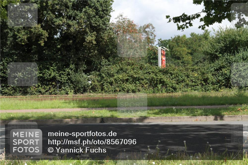 10.08.2025 - GEWOBA Citytriathlon Bremen Yannick Fuchs http://msf.ph/oto/8567096 10.08.2025 12:28:45 Radfahren 622, 629, 659, 732, 851, 941, 981 meine-sportfotos.de