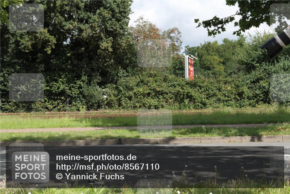 10.08.2025 - GEWOBA Citytriathlon Bremen Yannick Fuchs http://msf.ph/oto/8567110 10.08.2025 12:28:50 Radfahren 573, 622, 659, 732, 851 meine-sportfotos.de