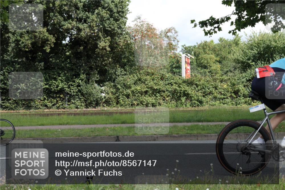 10.08.2025 - GEWOBA Citytriathlon Bremen Yannick Fuchs http://msf.ph/oto/8567147 10.08.2025 12:29:28 Radfahren 583, 605, 645, 656, 679, 687, 771, 799, 922, 927, 1007, 1030 meine-sportfotos.de