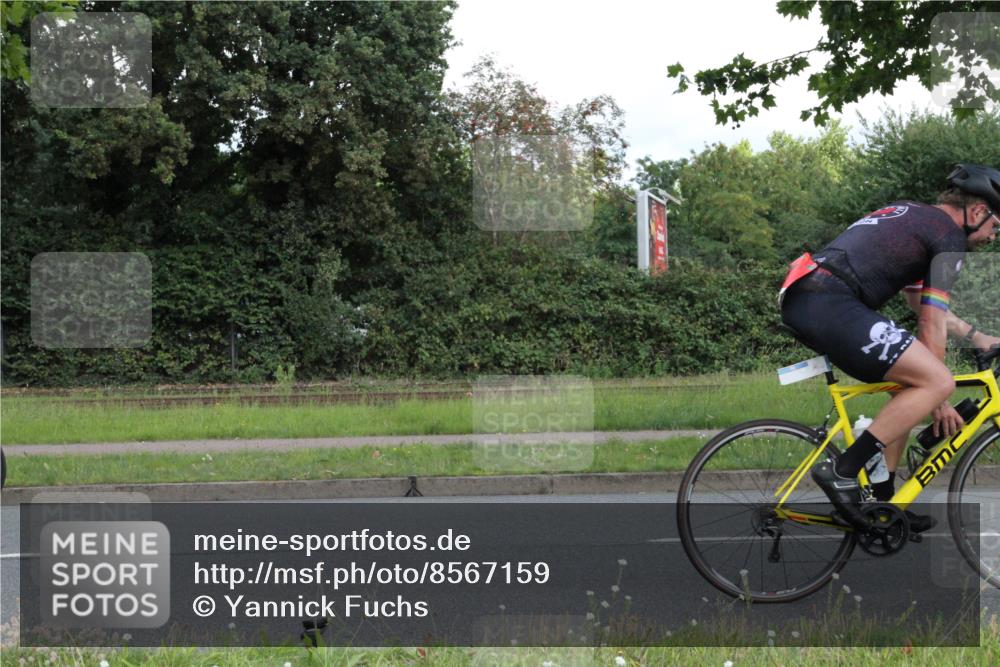 10.08.2025 - GEWOBA Citytriathlon Bremen Yannick Fuchs http://msf.ph/oto/8567159 10.08.2025 12:29:47 Radfahren 645, 688, 699, 751, 922, 927, 942 meine-sportfotos.de