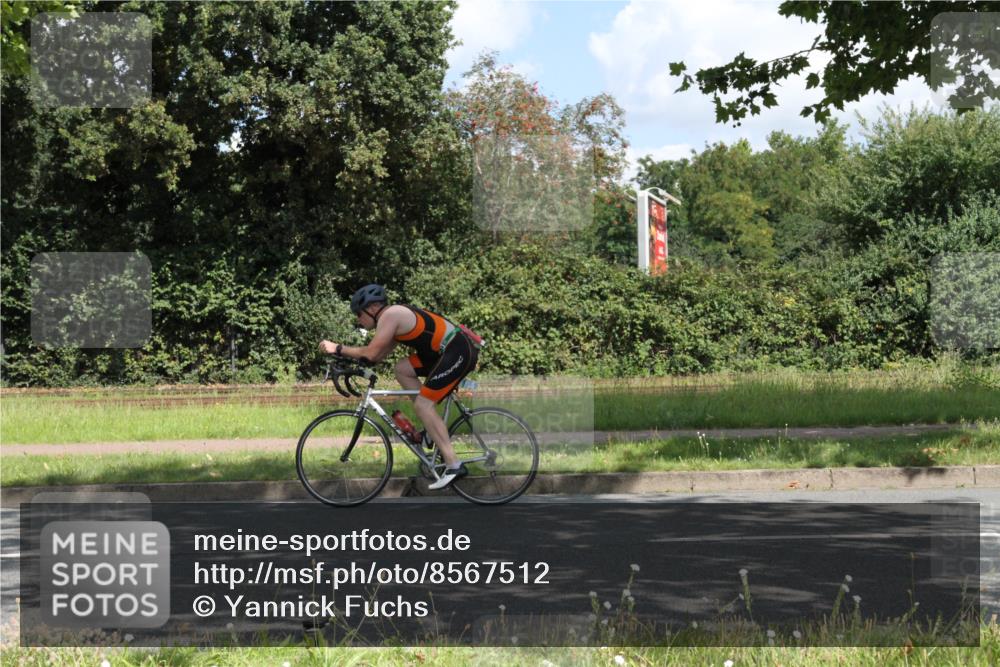 10.08.2025 - GEWOBA Citytriathlon Bremen Yannick Fuchs http://msf.ph/oto/8567512 10.08.2025 12:38:32 Radfahren 557, 634, 662, 772, 797 meine-sportfotos.de
