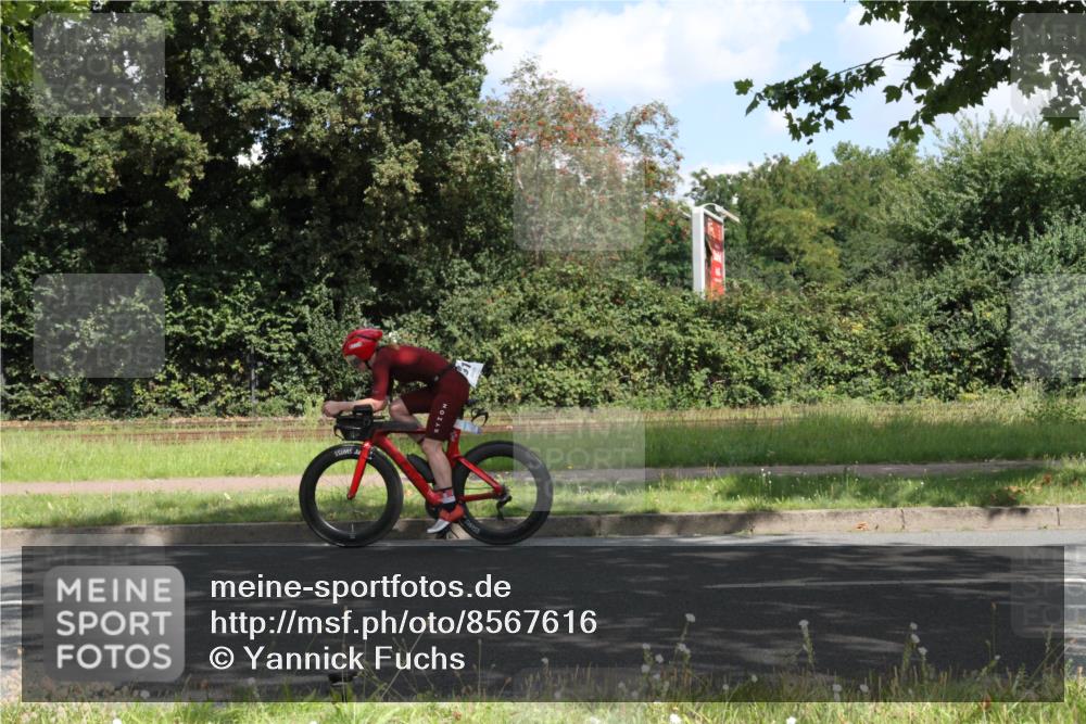 10.08.2025 - GEWOBA Citytriathlon Bremen Yannick Fuchs http://msf.ph/oto/8567616 10.08.2025 12:40:33 Radfahren 581, 597, 672, 723, 737, 829, 848, 870, 879, 899, 910, 921, 949, 975, 1002, 1024 meine-sportfotos.de
