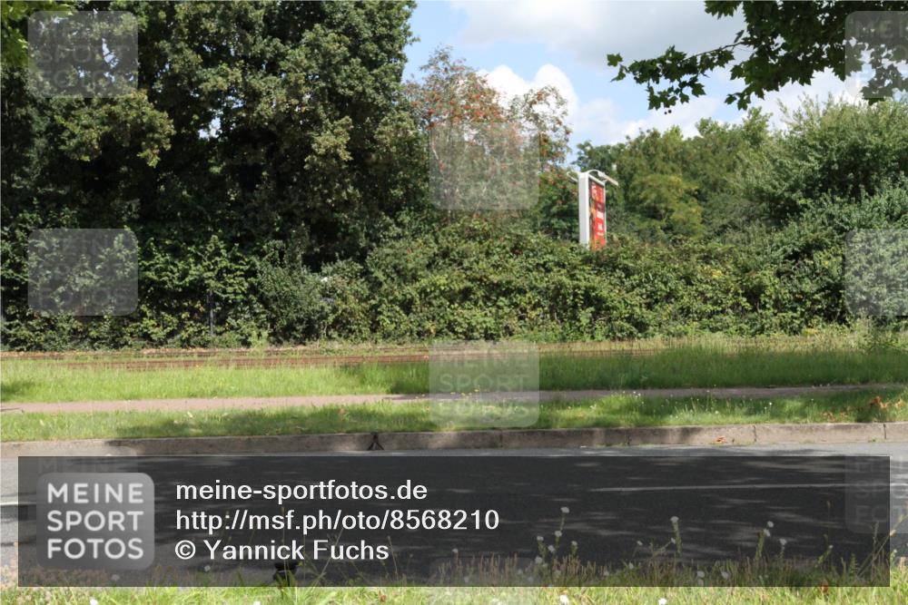 10.08.2025 - GEWOBA Citytriathlon Bremen Yannick Fuchs http://msf.ph/oto/8568210 10.08.2025 12:54:30 Radfahren 580, 582, 618, 634, 707, 740, 783, 789, 790, 826 meine-sportfotos.de