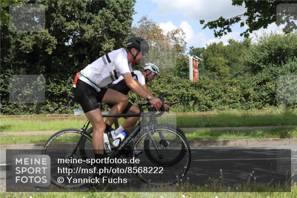 10.08.2025 - GEWOBA Citytriathlon Bremen Yannick Fuchs http://msf.ph/oto/8568222 10.08.2025 12:54:40 Radfahren 580, 582, 634, 736, 783, 789, 790, 826 meine-sportfotos.de
