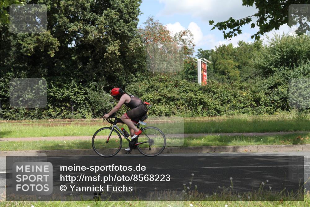 10.08.2025 - GEWOBA Citytriathlon Bremen Yannick Fuchs http://msf.ph/oto/8568223 10.08.2025 12:54:40 Radfahren 580, 582, 634, 736, 783, 789, 790, 826 meine-sportfotos.de