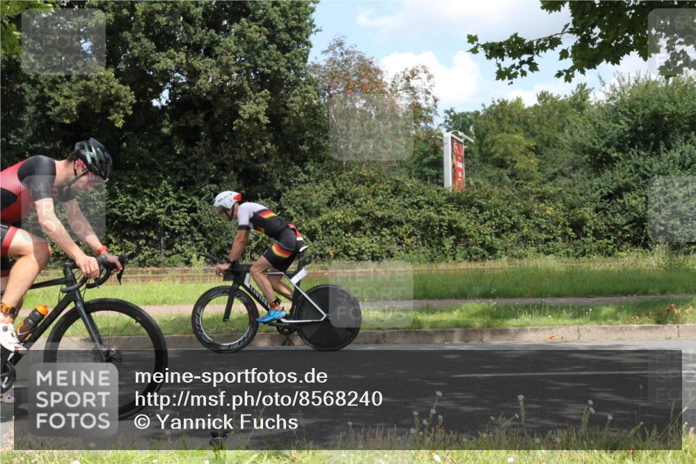 10.08.2025 - GEWOBA Citytriathlon Bremen Yannick Fuchs http://msf.ph/oto/8568240 10.08.2025 12:55:06 Radfahren 563, 591, 632, 714, 728, 761, 766, 781, 794, 877, 1015, 1029 meine-sportfotos.de