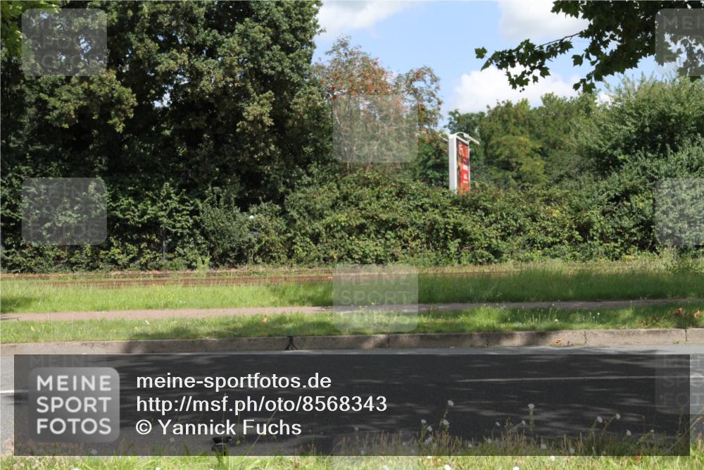 10.08.2025 - GEWOBA Citytriathlon Bremen Yannick Fuchs http://msf.ph/oto/8568343 10.08.2025 12:57:02 Radfahren 559, 597, 672, 723, 730, 755, 830, 879, 913, 940, 969, 1003, 1014 meine-sportfotos.de