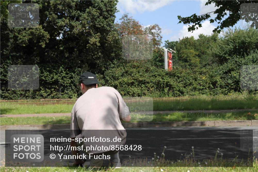 10.08.2025 - GEWOBA Citytriathlon Bremen Yannick Fuchs http://msf.ph/oto/8568428 10.08.2025 12:57:44 Radfahren 650, 660, 690, 825, 853, 869, 1018 meine-sportfotos.de