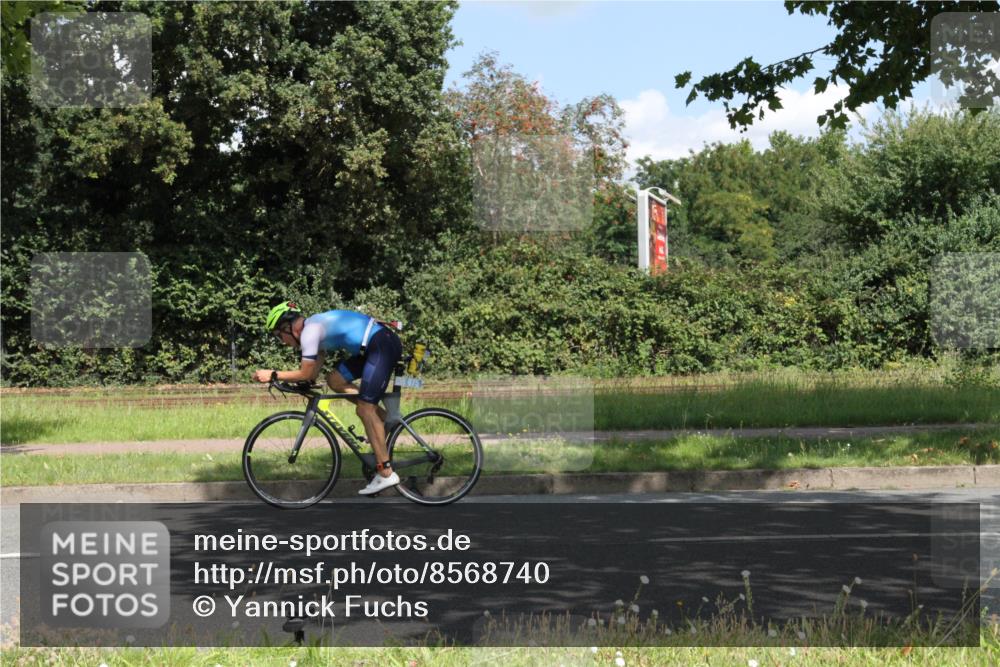 10.08.2025 - GEWOBA Citytriathlon Bremen Yannick Fuchs http://msf.ph/oto/8568740 10.08.2025 13:03:37 Radfahren 753, 812, 823, 925 meine-sportfotos.de