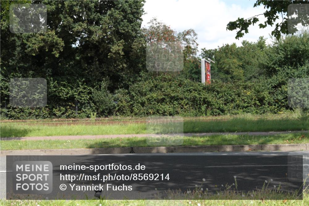 10.08.2025 - GEWOBA Citytriathlon Bremen Yannick Fuchs http://msf.ph/oto/8569214 10.08.2025 13:11:53 Radfahren 635, 750, 933, 937, 966, 1017, 1032 meine-sportfotos.de