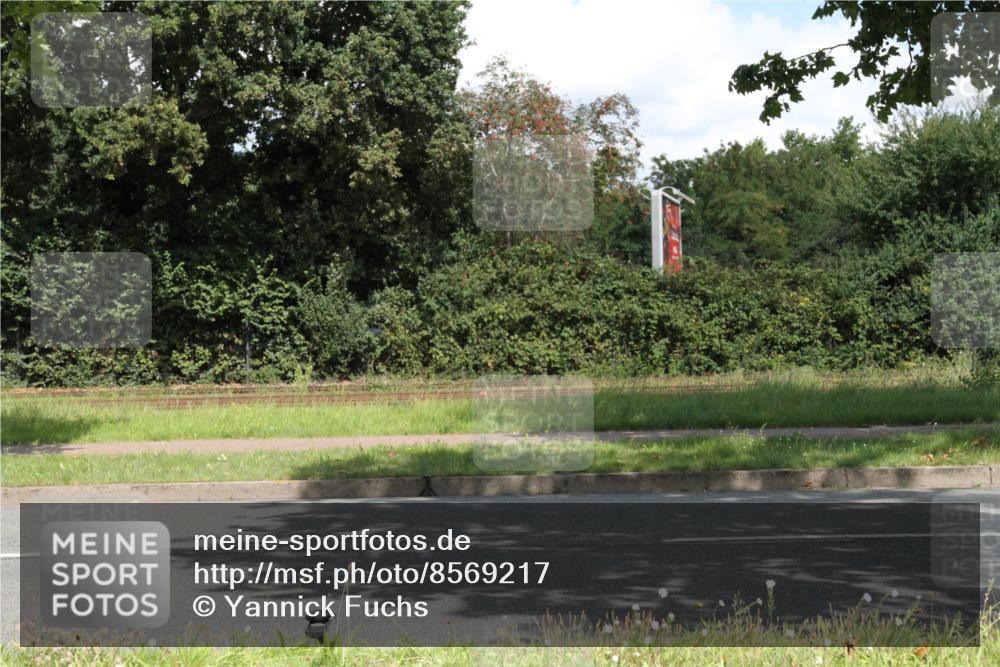 10.08.2025 - GEWOBA Citytriathlon Bremen Yannick Fuchs http://msf.ph/oto/8569217 10.08.2025 13:11:54 Radfahren 635, 750, 933, 937, 966, 1017, 1032 meine-sportfotos.de