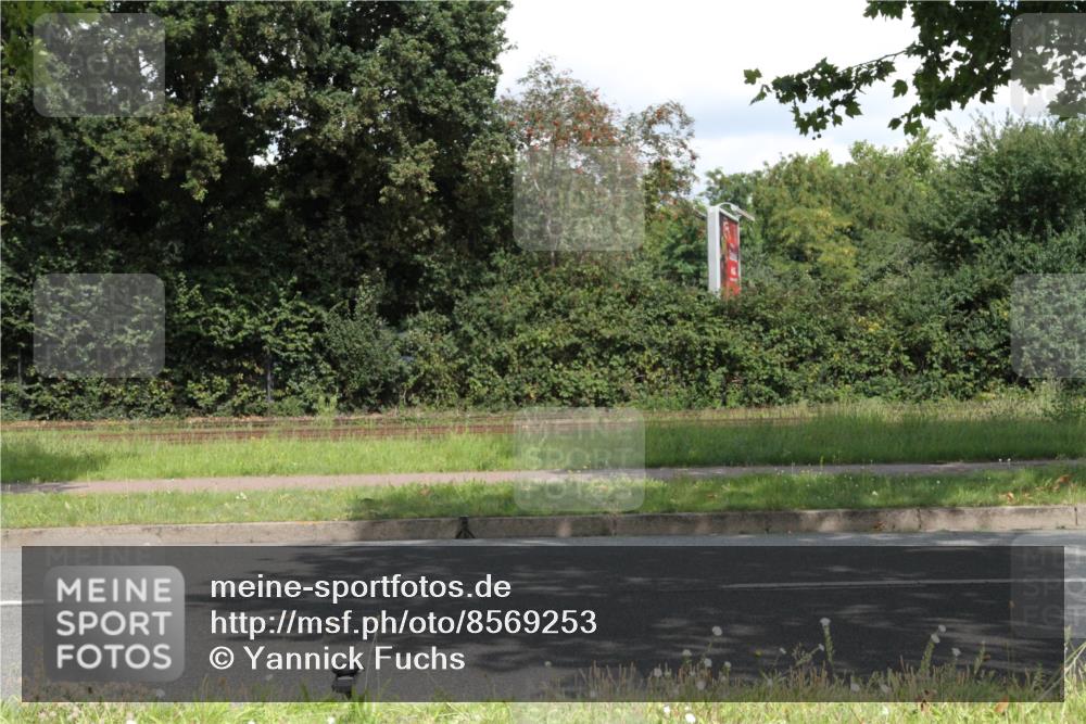 10.08.2025 - GEWOBA Citytriathlon Bremen Yannick Fuchs http://msf.ph/oto/8569253 10.08.2025 13:13:38 Radfahren 742, 781, 784, 790, 905, 982, 1015, 1033, 1039 meine-sportfotos.de