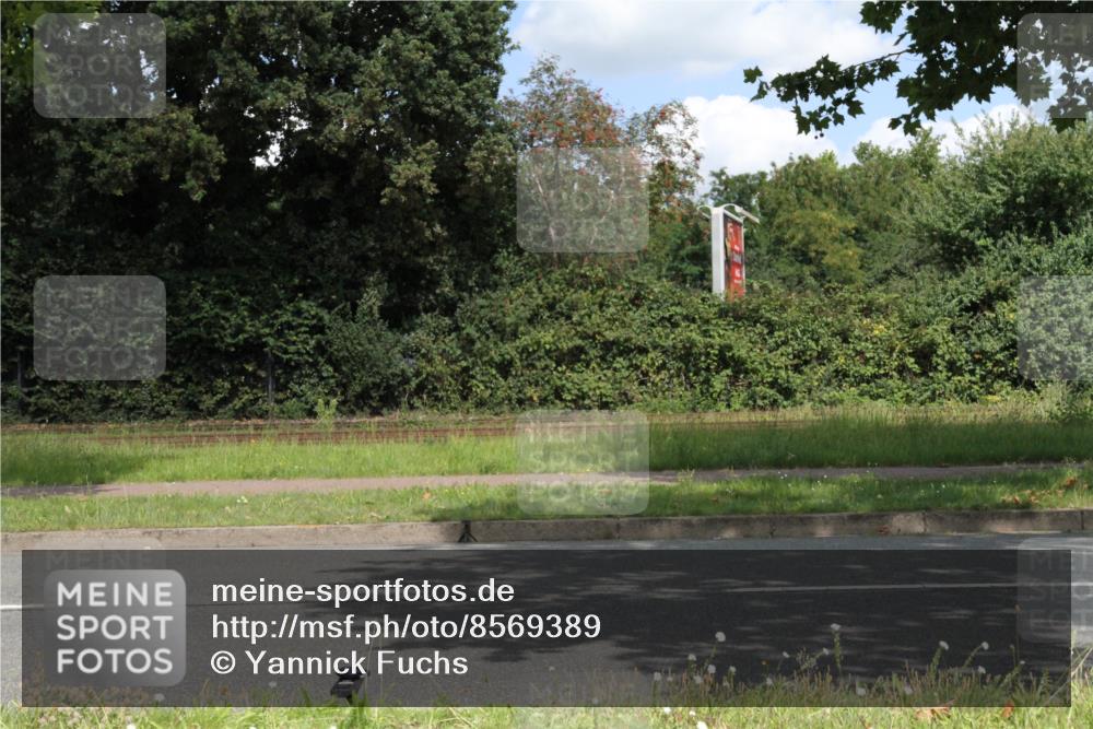 10.08.2025 - GEWOBA Citytriathlon Bremen Yannick Fuchs http://msf.ph/oto/8569389 10.08.2025 13:27:00 Radfahren 809 meine-sportfotos.de
