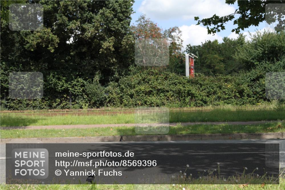 10.08.2025 - GEWOBA Citytriathlon Bremen Yannick Fuchs http://msf.ph/oto/8569396 10.08.2025 13:27:12 Radfahren  meine-sportfotos.de