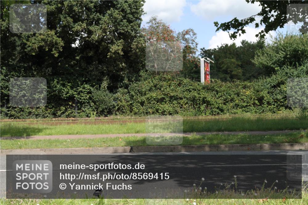 10.08.2025 - GEWOBA Citytriathlon Bremen Yannick Fuchs http://msf.ph/oto/8569415 10.08.2025 13:28:46 Radfahren  meine-sportfotos.de