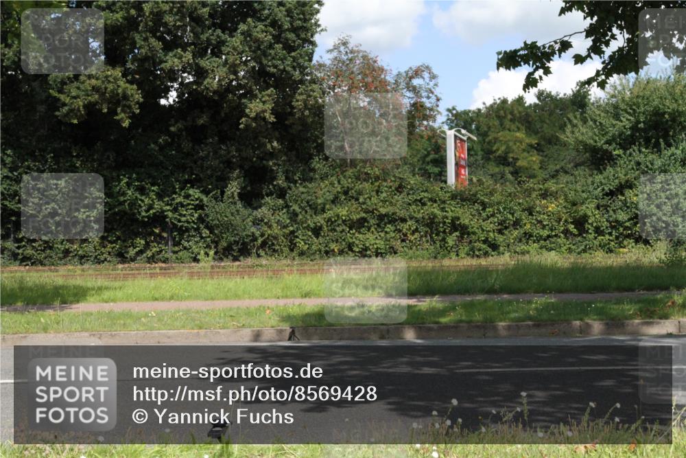 10.08.2025 - GEWOBA Citytriathlon Bremen Yannick Fuchs http://msf.ph/oto/8569428 10.08.2025 13:28:56 Radfahren  meine-sportfotos.de