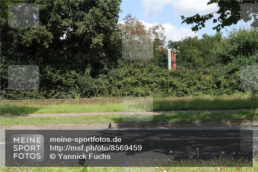 10.08.2025 - GEWOBA Citytriathlon Bremen Yannick Fuchs http://msf.ph/oto/8569459 10.08.2025 13:32:59 Radfahren  meine-sportfotos.de