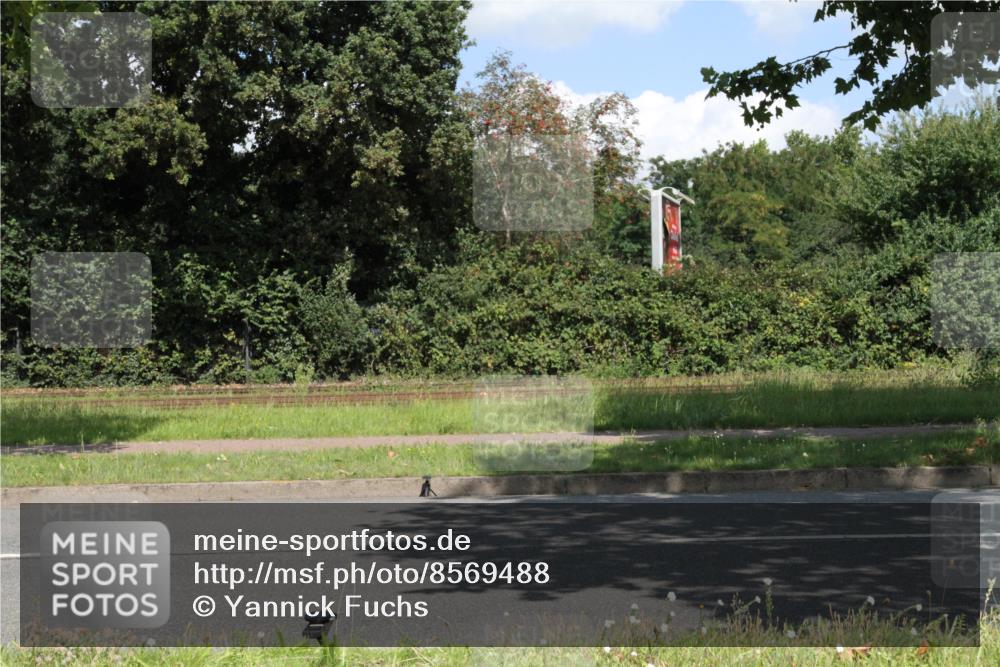 10.08.2025 - GEWOBA Citytriathlon Bremen Yannick Fuchs http://msf.ph/oto/8569488 10.08.2025 13:35:22 Radfahren 602 meine-sportfotos.de
