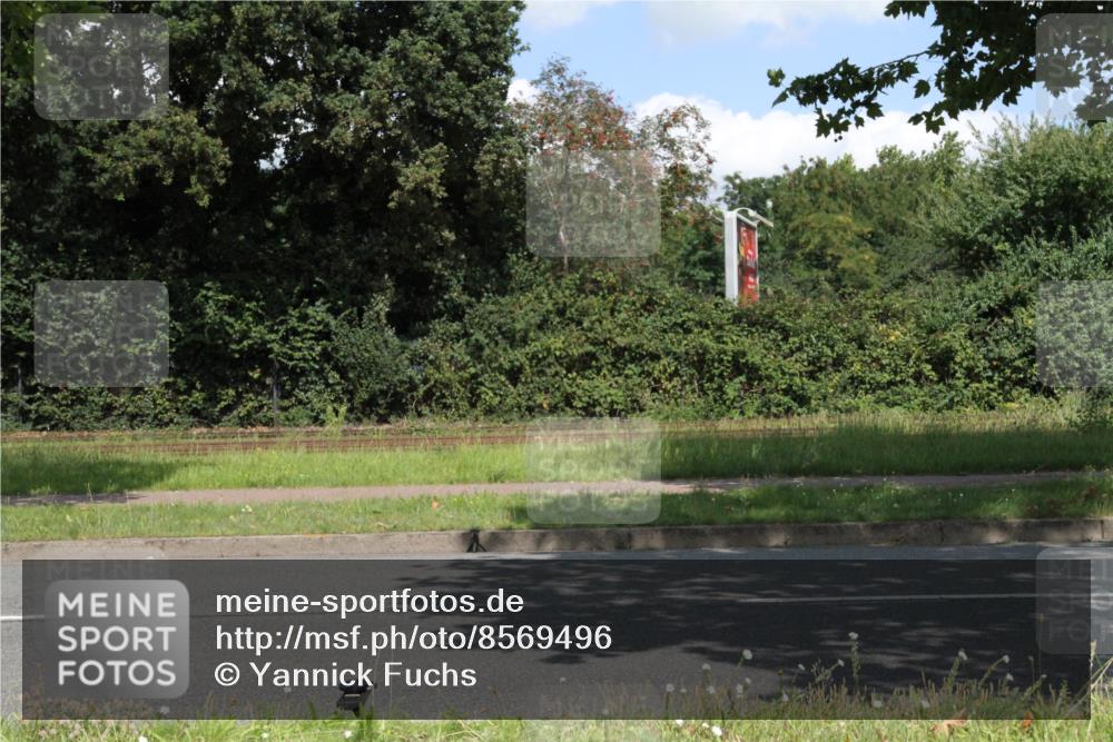 10.08.2025 - GEWOBA Citytriathlon Bremen Yannick Fuchs http://msf.ph/oto/8569496 10.08.2025 13:36:57 Radfahren  meine-sportfotos.de