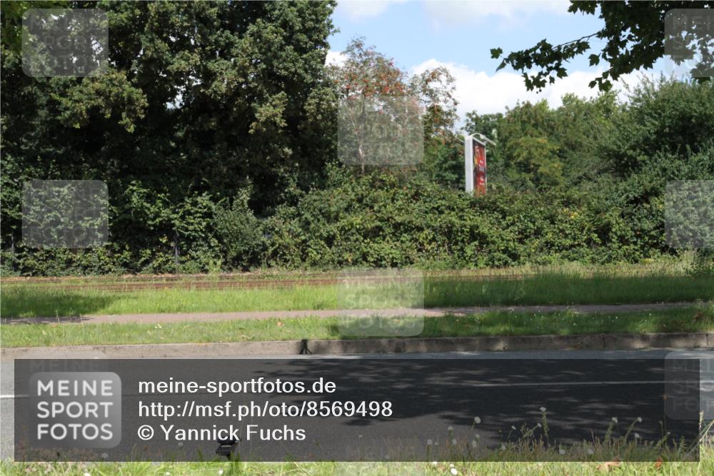 10.08.2025 - GEWOBA Citytriathlon Bremen Yannick Fuchs http://msf.ph/oto/8569498 10.08.2025 13:37:04 Radfahren  meine-sportfotos.de