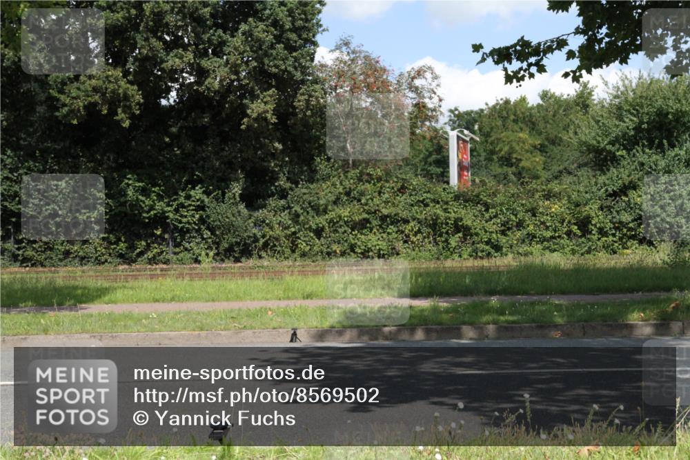 10.08.2025 - GEWOBA Citytriathlon Bremen Yannick Fuchs http://msf.ph/oto/8569502 10.08.2025 13:37:17 Radfahren  meine-sportfotos.de