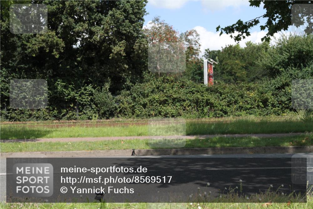 10.08.2025 - GEWOBA Citytriathlon Bremen Yannick Fuchs http://msf.ph/oto/8569517 10.08.2025 13:37:32 Radfahren  meine-sportfotos.de