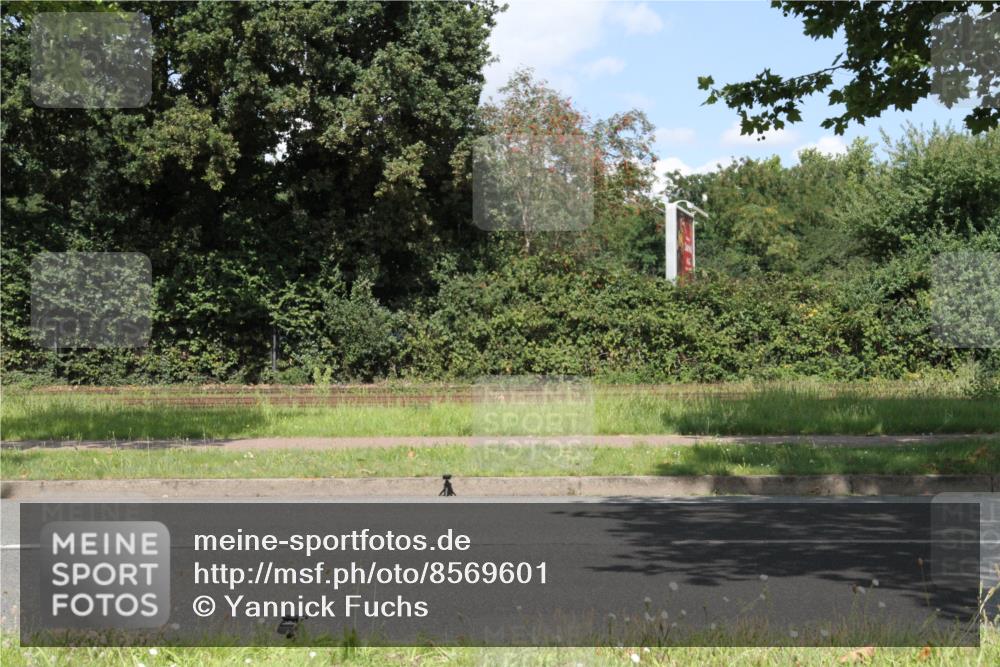 10.08.2025 - GEWOBA Citytriathlon Bremen Yannick Fuchs http://msf.ph/oto/8569601 10.08.2025 14:11:29 Radfahren 70, 161 meine-sportfotos.de