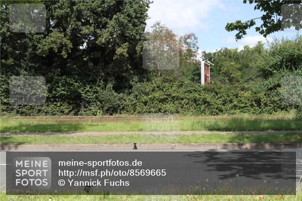 10.08.2025 - GEWOBA Citytriathlon Bremen Yannick Fuchs http://msf.ph/oto/8569665 10.08.2025 14:13:02 Radfahren 8, 95, 107, 148 meine-sportfotos.de