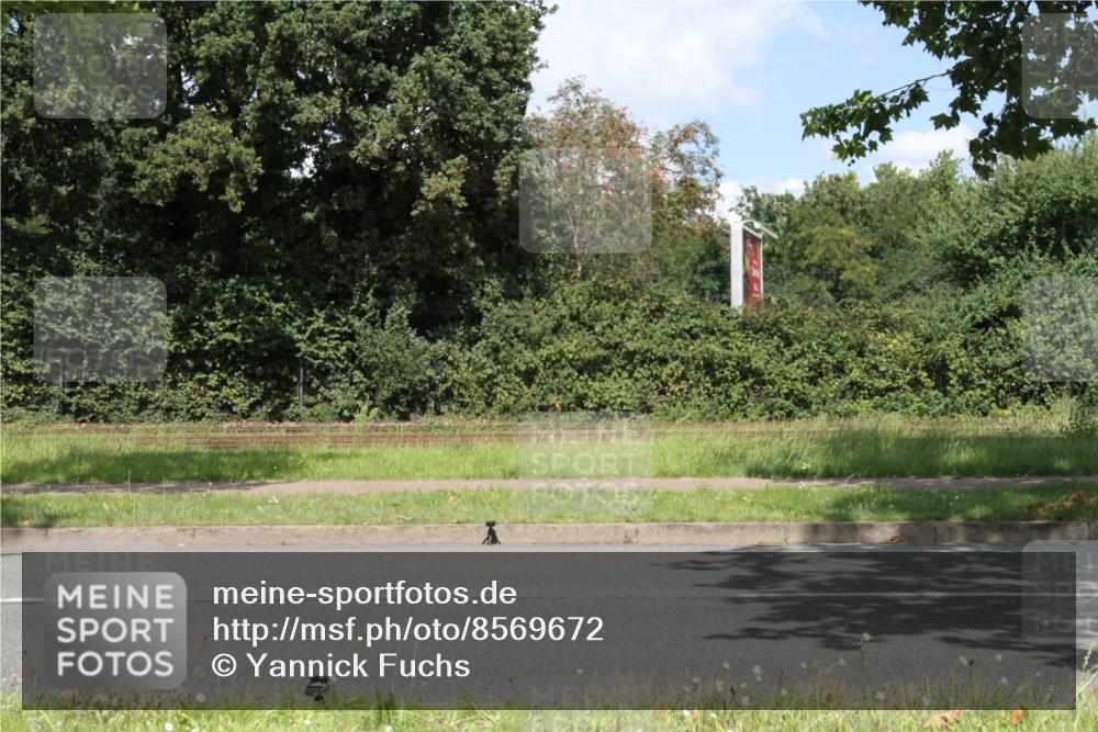 10.08.2025 - GEWOBA Citytriathlon Bremen Yannick Fuchs http://msf.ph/oto/8569672 10.08.2025 14:13:05 Radfahren 8, 95, 107, 148 meine-sportfotos.de