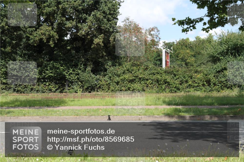 10.08.2025 - GEWOBA Citytriathlon Bremen Yannick Fuchs http://msf.ph/oto/8569685 10.08.2025 14:13:22 Radfahren 14, 26, 104, 107, 175 meine-sportfotos.de