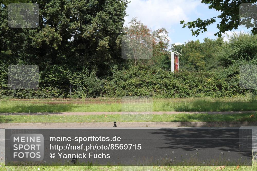 10.08.2025 - GEWOBA Citytriathlon Bremen Yannick Fuchs http://msf.ph/oto/8569715 10.08.2025 14:14:01 Radfahren  meine-sportfotos.de