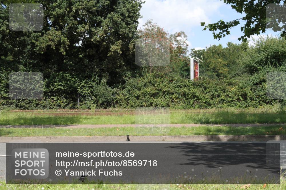 10.08.2025 - GEWOBA Citytriathlon Bremen Yannick Fuchs http://msf.ph/oto/8569718 10.08.2025 14:14:03 Radfahren  meine-sportfotos.de