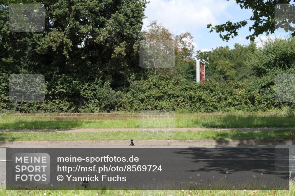 10.08.2025 - GEWOBA Citytriathlon Bremen Yannick Fuchs http://msf.ph/oto/8569724 10.08.2025 14:14:05 Radfahren  meine-sportfotos.de