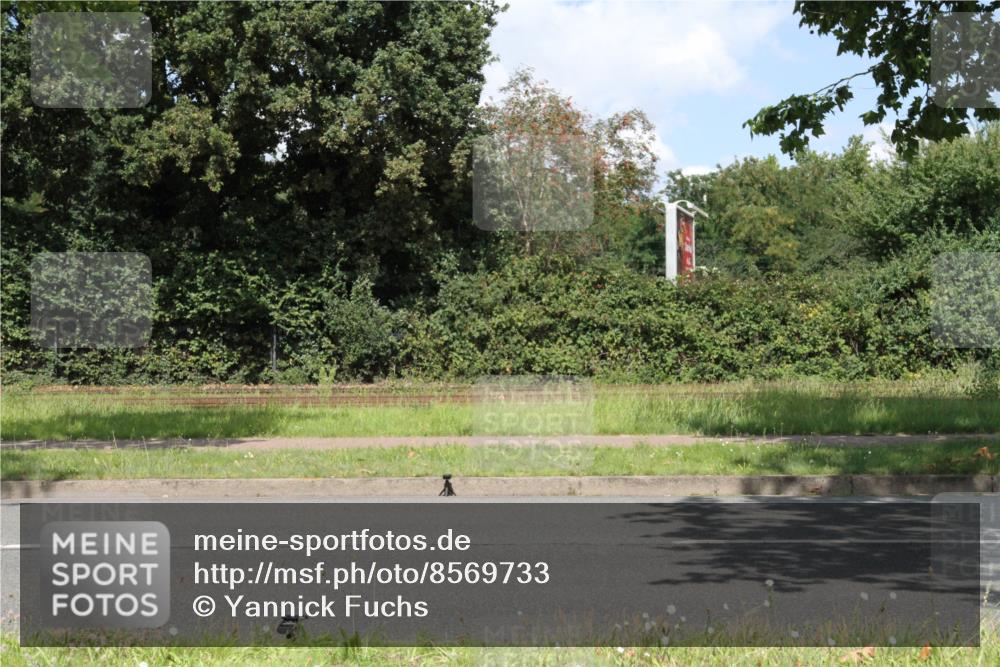 10.08.2025 - GEWOBA Citytriathlon Bremen Yannick Fuchs http://msf.ph/oto/8569733 10.08.2025 14:14:10 Radfahren 122 meine-sportfotos.de