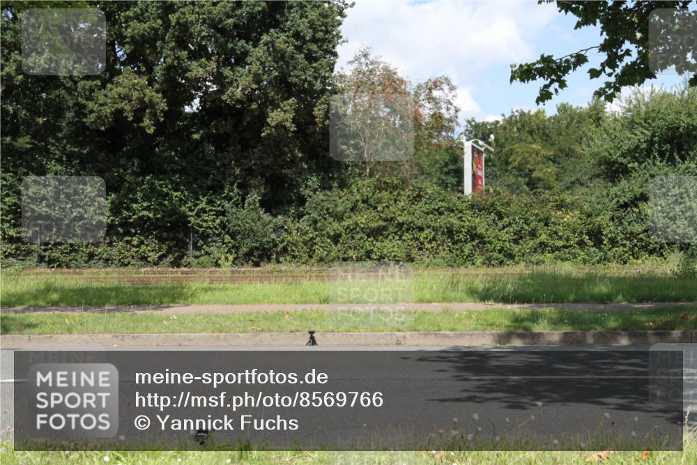 10.08.2025 - GEWOBA Citytriathlon Bremen Yannick Fuchs http://msf.ph/oto/8569766 10.08.2025 14:14:27 Radfahren 77, 93, 122, 143 meine-sportfotos.de