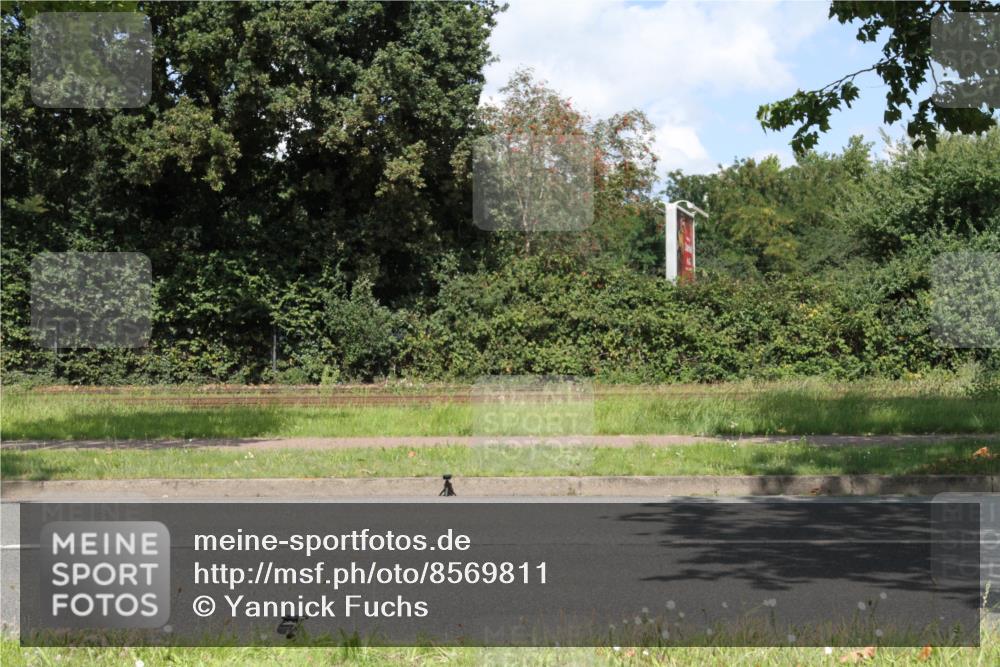 10.08.2025 - GEWOBA Citytriathlon Bremen Yannick Fuchs http://msf.ph/oto/8569811 10.08.2025 14:14:52 Radfahren 37, 68, 82, 96, 105, 113, 151, 226 meine-sportfotos.de