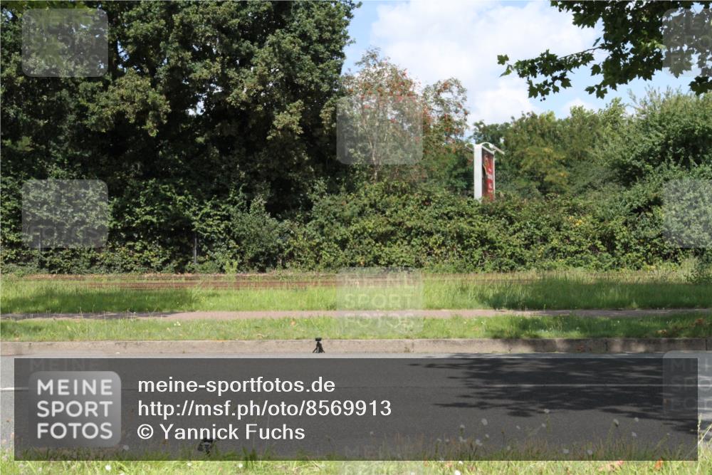 10.08.2025 - GEWOBA Citytriathlon Bremen Yannick Fuchs http://msf.ph/oto/8569913 10.08.2025 14:15:44 Radfahren 72, 74, 98, 118, 187, 271 meine-sportfotos.de