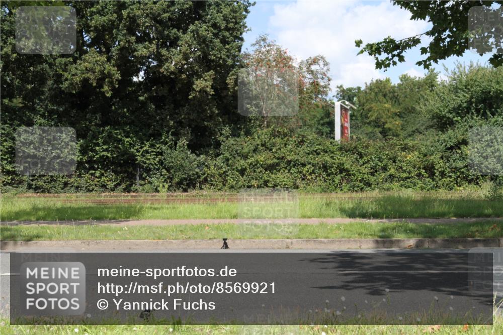 10.08.2025 - GEWOBA Citytriathlon Bremen Yannick Fuchs http://msf.ph/oto/8569921 10.08.2025 14:15:55 Radfahren 24, 43, 46, 74, 92, 98, 129, 271 meine-sportfotos.de